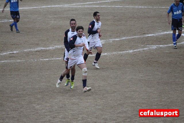 110212_sport 302_tn.jpg